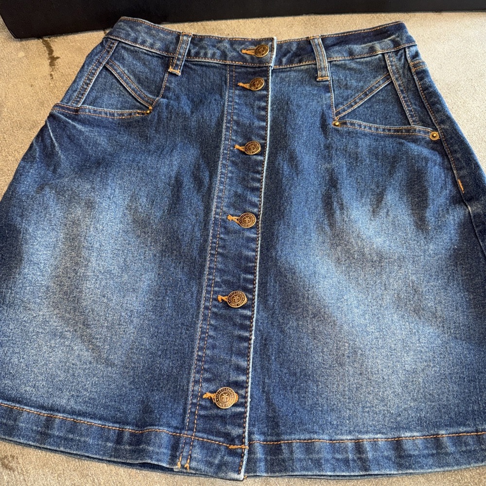 Frye Denim Skirt WOMENS 6 Blue Stretch A-Line Button Down Cowgirl Western Mini